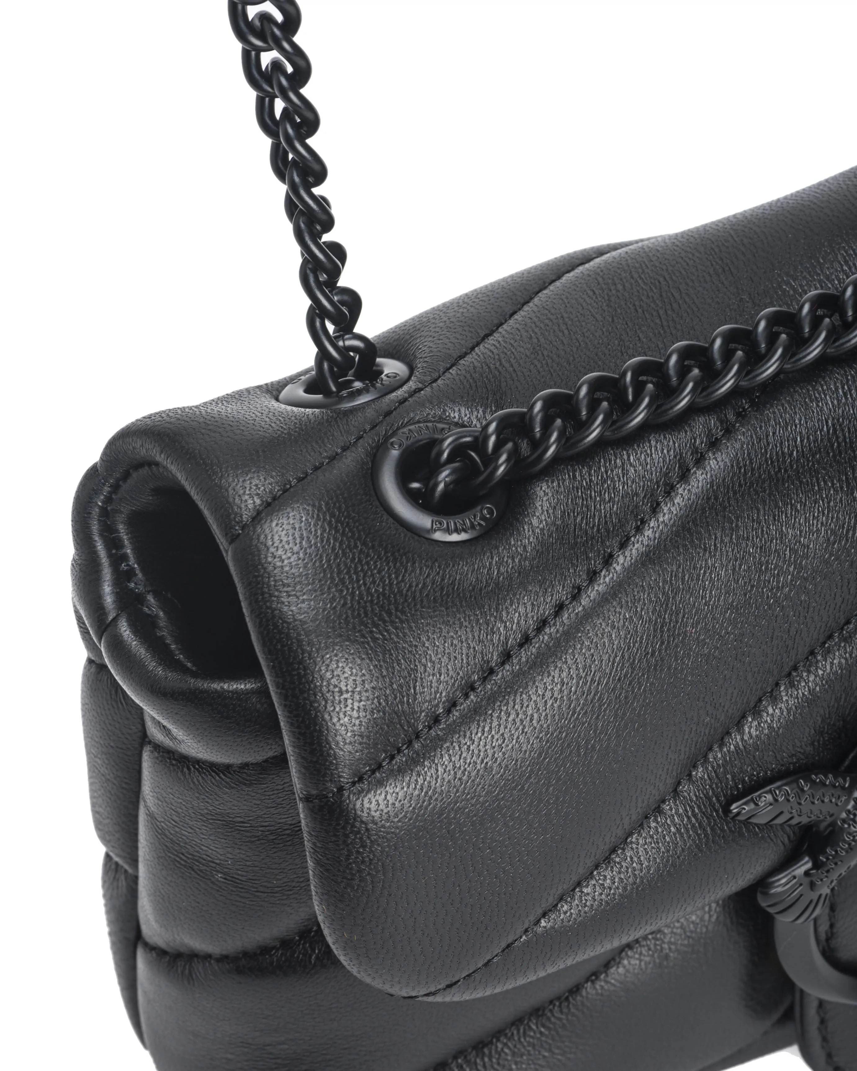 Baby Love Bag Puff nera in pelle con catena e fibbia Love Birds in metallo smaltato tono su tono